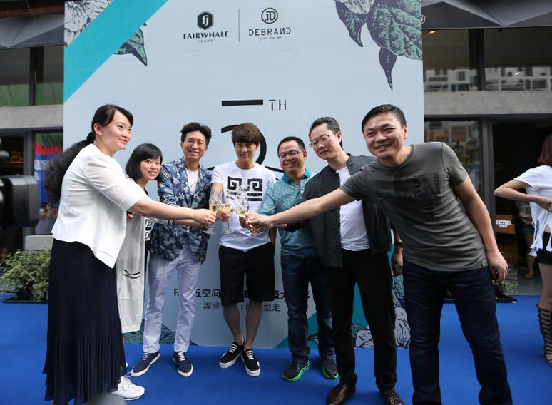FJ第五空间武(wǔ)汉万达汉街开业